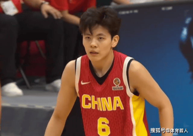 中国女篮杨舒予！告别WCBA，宣布出国打球