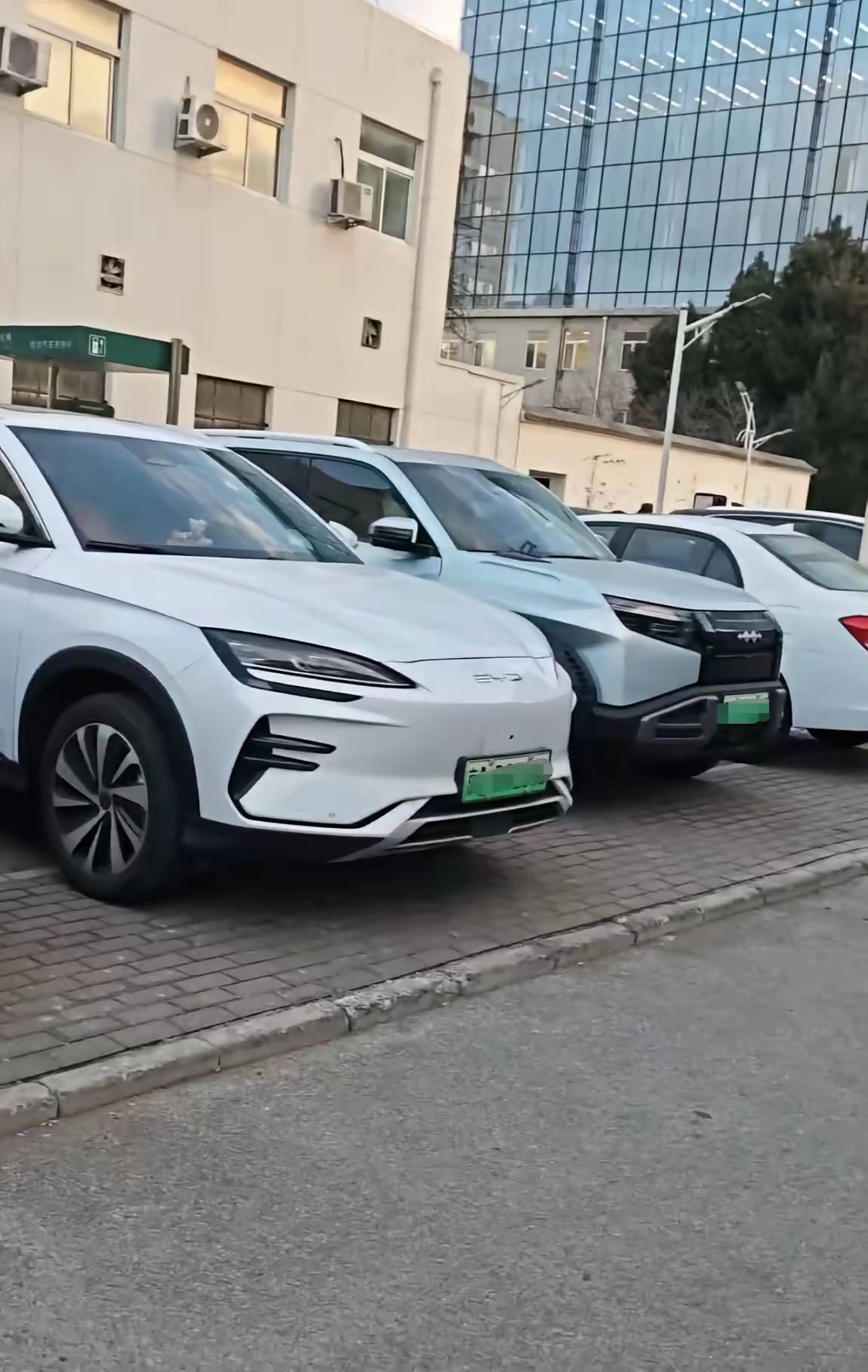 数据打脸一切：为什么中国最懂车的一群人，全换了同一款国产车？