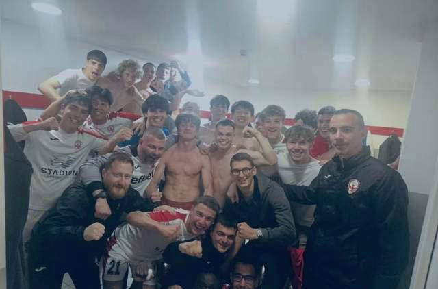 国足未来希望：19岁华裔双子星在塞尔维亚联赛闪耀，携手斩获9球！