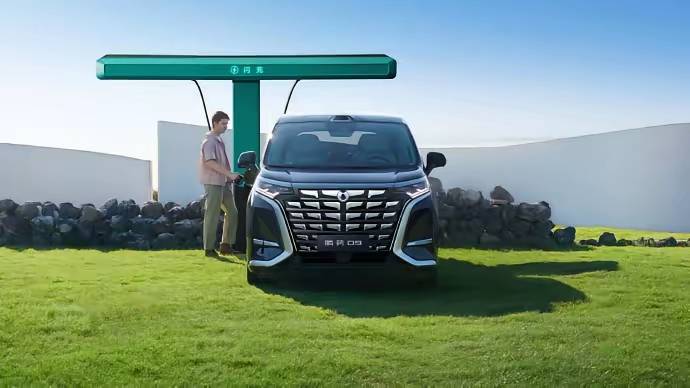 13年 vs 18个月！比亚迪扔出1600万辆“深水炸弹”，商务车市场要变天？