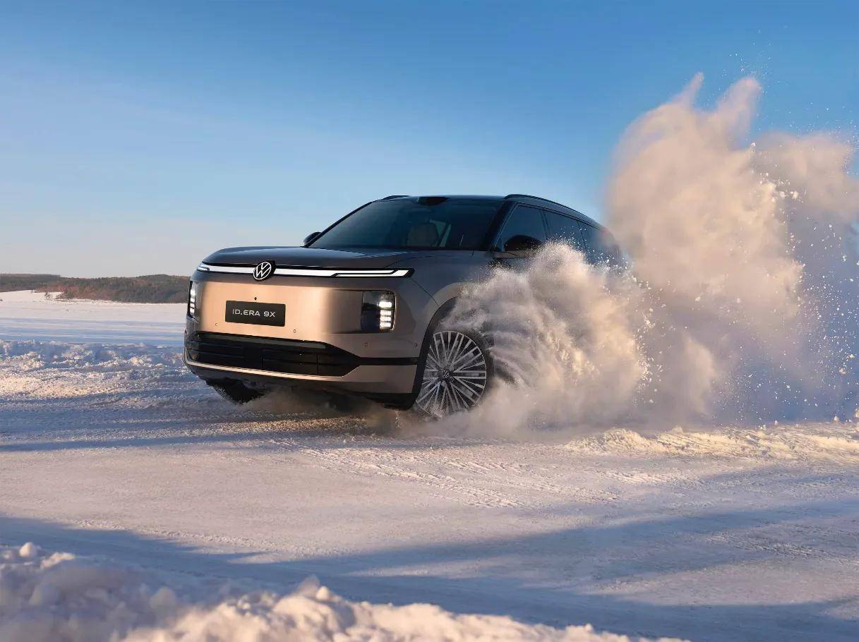 《29.98万起！ID. ERA 9X上市，全球首搭Momenta R7世界模型》