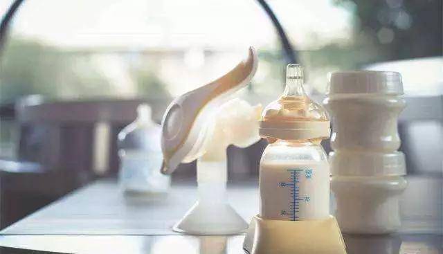 母乳的收集、冷冻、储存与加热,最科学的方法教给你!