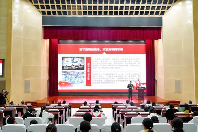 青春戍北疆 逐梦新征程