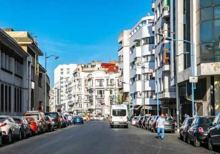 门店冷清不代表不挣钱：茶叶珠宝古玩这些行业，赚的是眼力和本事