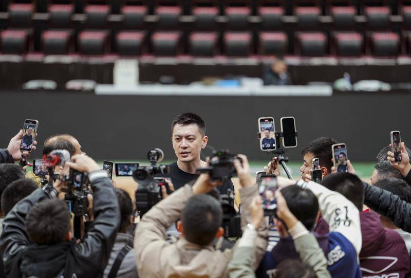 杨鸣点评京沪大战：上海没有优势 北京打法克制对手