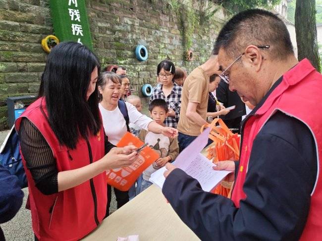 泸州市佬江壶酒业助力第36个全国助残日，以公益温度彰显企业担当(图4)
