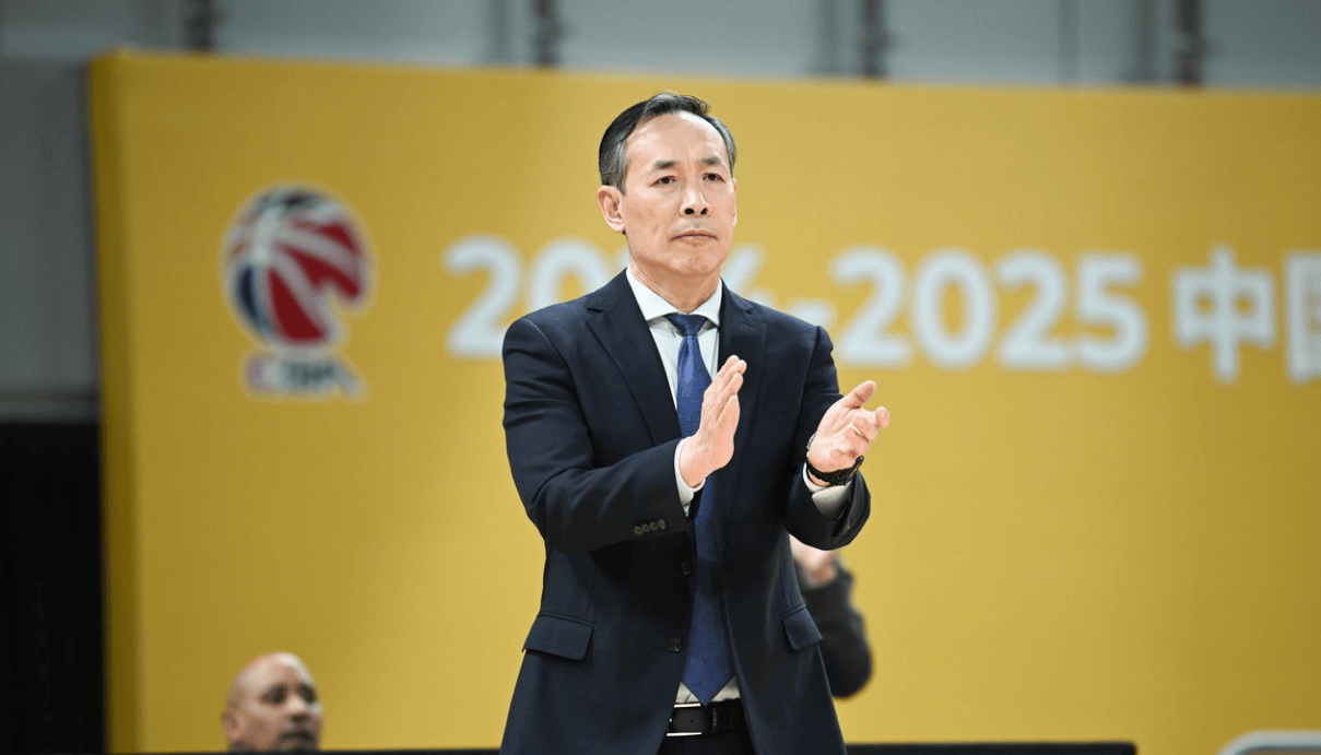 暗指赵睿！曝许利民狠抓管理引问题球员不满 手腕不够硬无嫡系卖命