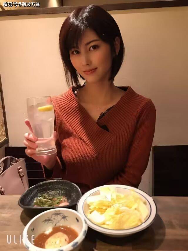 顶级萝莉+核弹身材！暗黑张韶涵“美乃雀”降临