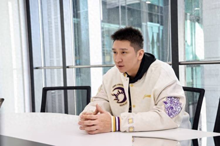 孙悦现状：41岁胖了不少，离婚4年还是单身，一双儿女越长越像他