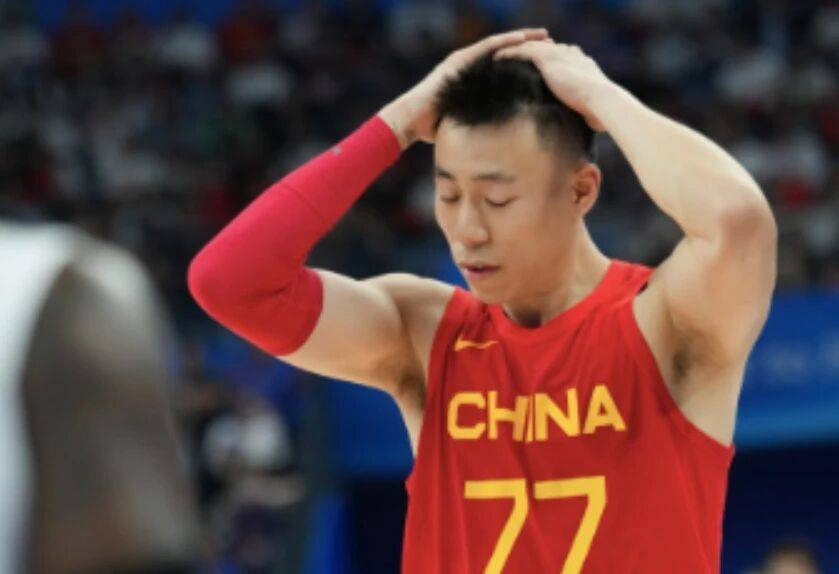 CBA最新消息！张镇麟无畏“抱头哥”称谓，辽宁助教加盟浙江，广厦续约布朗