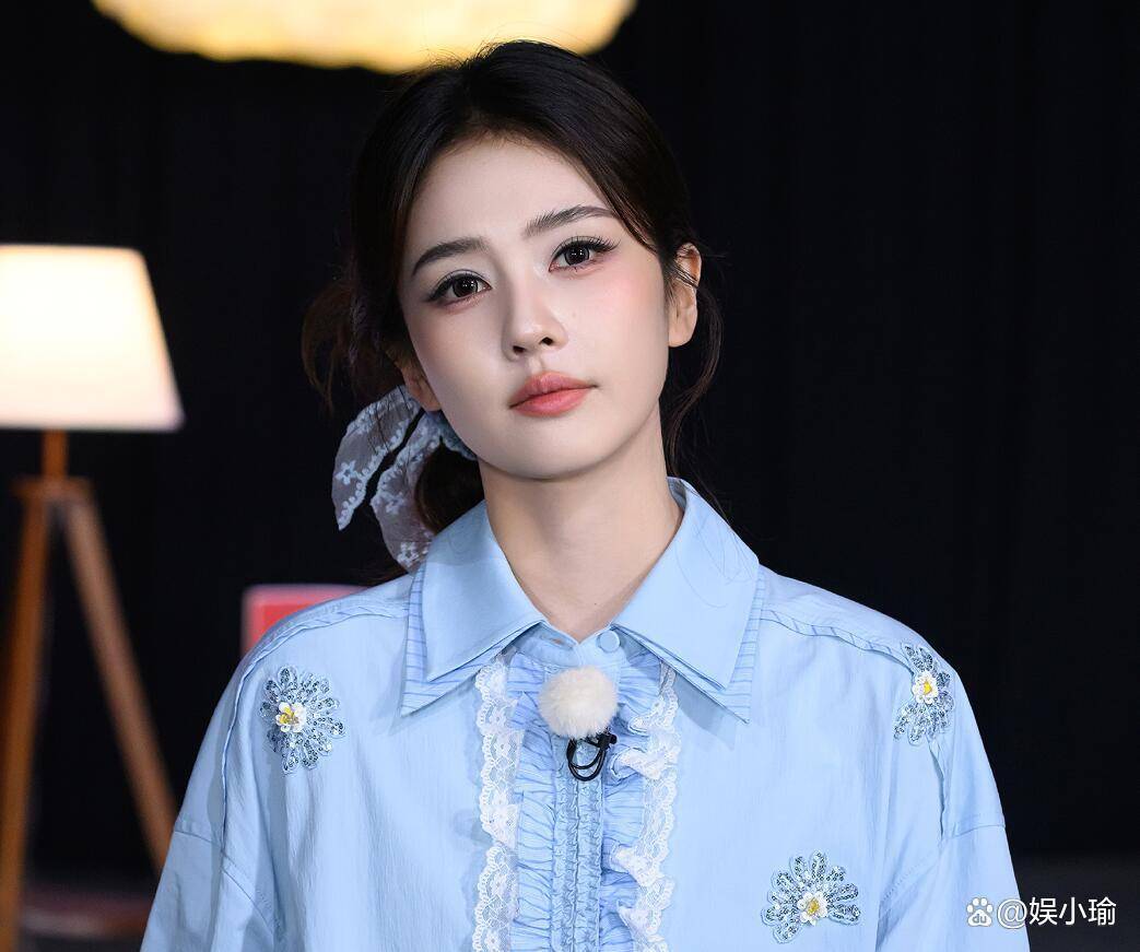 原创            白鹿的欲言又止，让我看到了娱乐圈有多虚伪