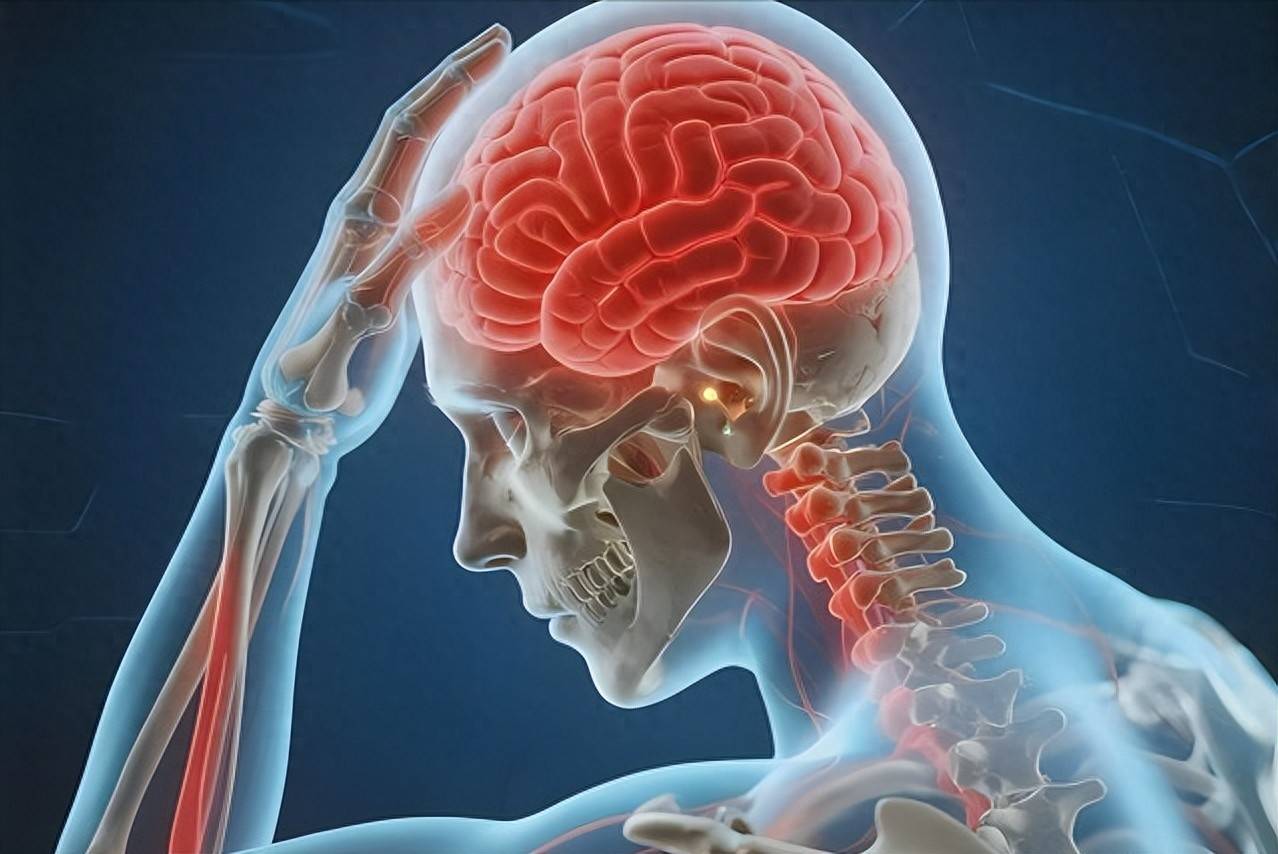 原创            高温来袭，脑梗患者谨记，早晨2大忌，中午3不要，晚上4不做