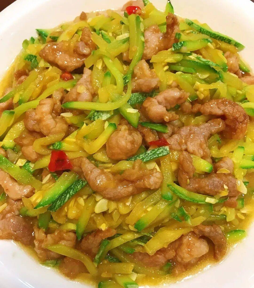 嫩南瓜炒肉丝.jpg