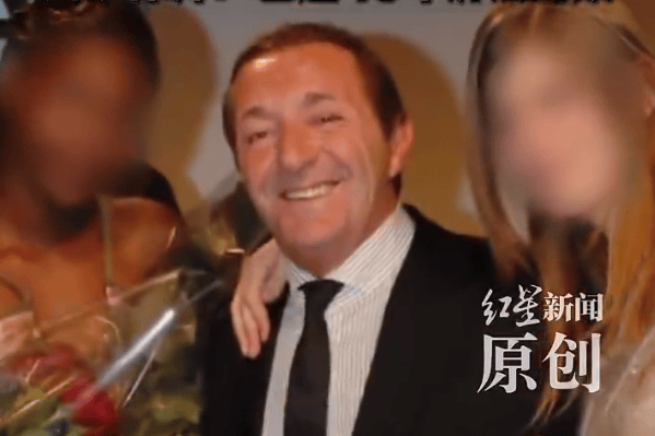 顶级模特经纪人遭控性侵与人口贩卖!传奇超模自曝未成年时被贩卖