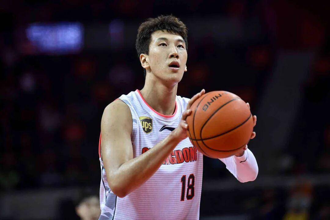 CBA三消息:杜润旺正式离队,徐杰成受益人,杜锋姐姐笑开花