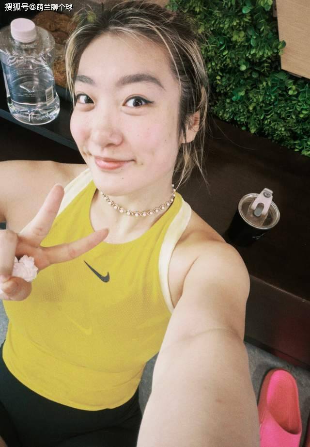 中午12:24，女篮李梦晒自律早餐，久别赛场近况曝光，看起来不错