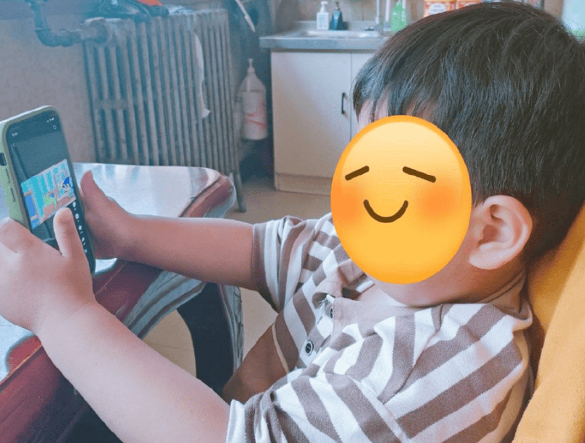 孩子说“再玩10分钟”,父母的第一反应,正在改写他以后的人生_家长_手机_棉花糖