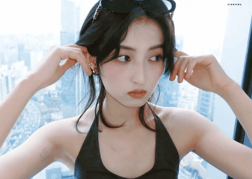a0c6112e-75c7-41f2-96dd-d9d585621730.png