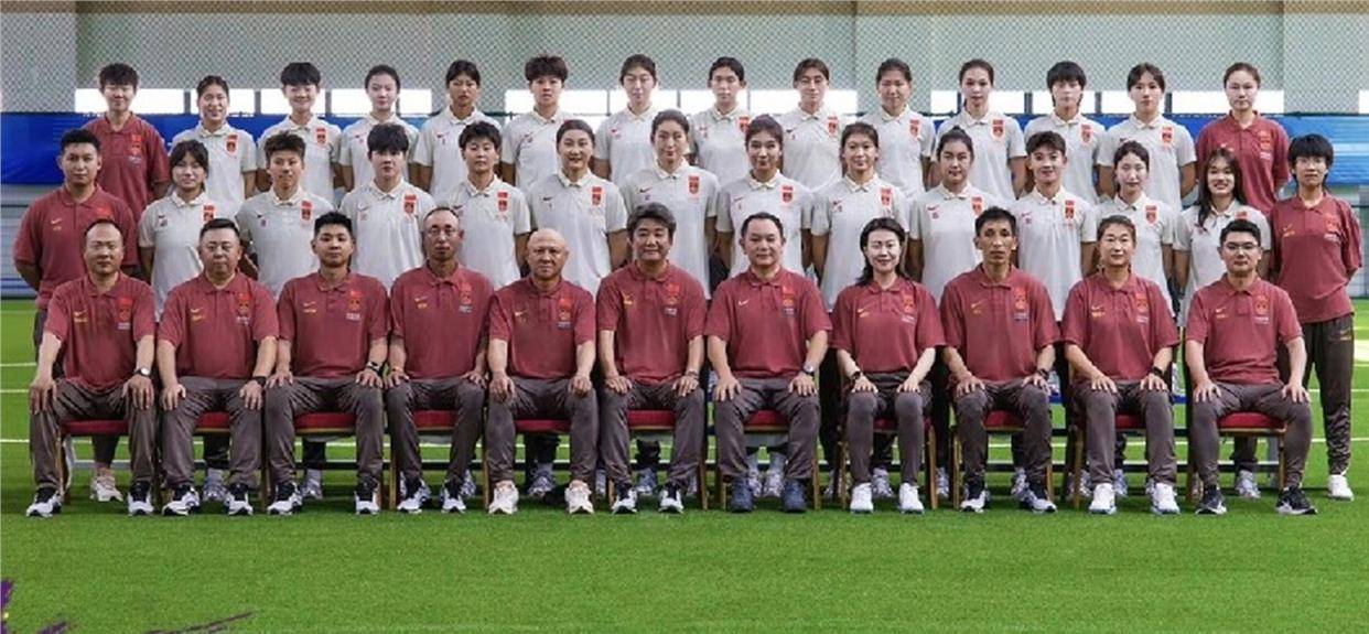 9.9日：5比0！中国U20女足在波兰索斯诺维茨的第一场球，把压力踢成了烟花。9月7日晚