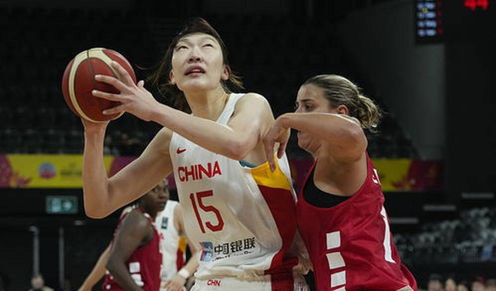 9月12日：中国女篮29分惨败法国止步八强！张子宇18分钟7失误正负值负25