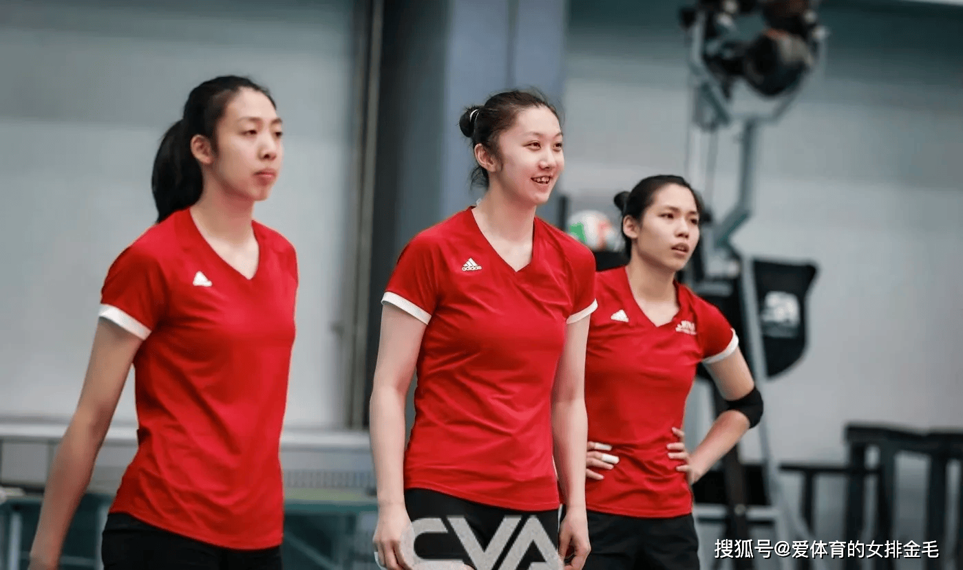人才井喷！11位女排小副攻扎堆崛起，中国女排副攻线未来可期