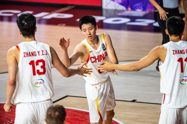 中国男篮福音！小库里+小丁神同时加盟美高，未来携手冲击NBA？