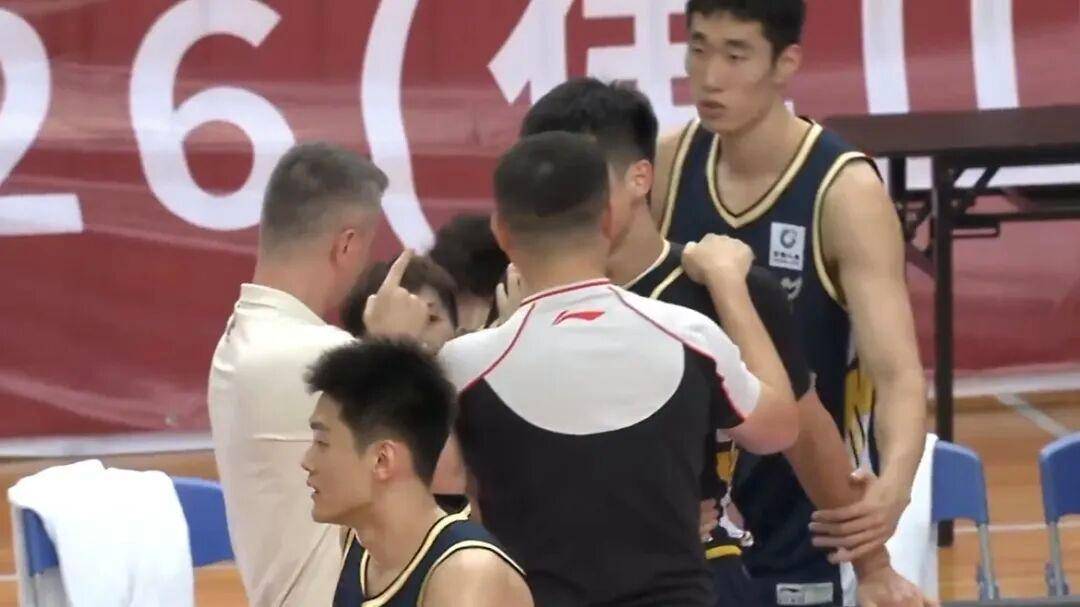 3连胜！广东宏远捡到宝，他比杜润旺强，陈海涛表扬新教练