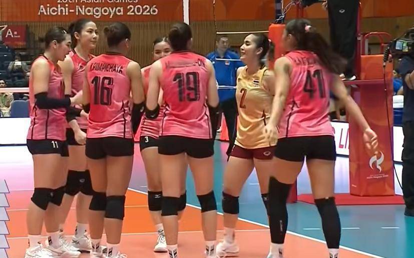 太失望！中国女排23-25被泰国逆转，一传不到位+拦不住，断崖下滑