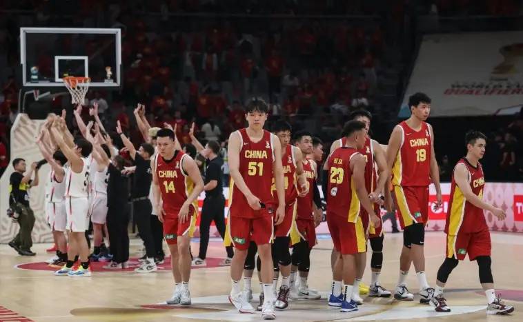 坏消息！中国男篮回国遭“处罚”全员写总结，亚运战绩历史第二差