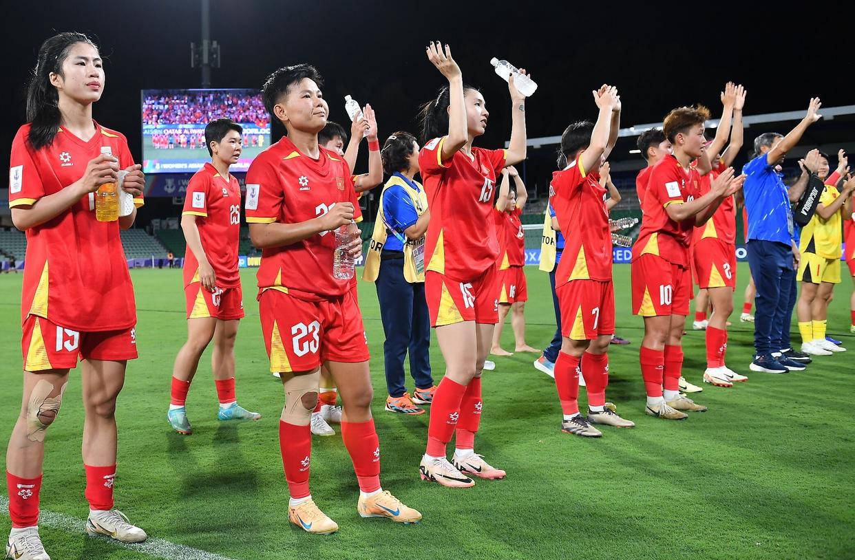 亚运会女足出线传奇：仅积1分却成功晋级，决战中国女足