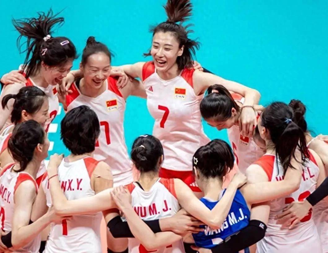 日本终于醒悟：费尽心思拦中国队夺冠，拦住的却是自己的脸