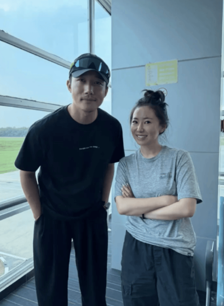 何润东盛赞好友章涛潜水救人：英雄就在身边，传递正能量