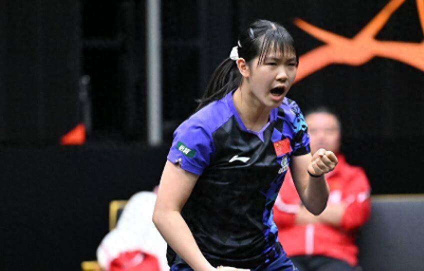 3-0横扫对手！国乒15岁新星强势崛起：WTT中国大满贯4连胜进32强