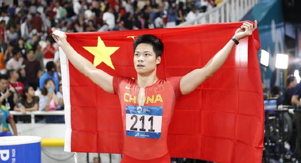 球探给7分模板对标马丁内利，德乙队问价卡在钱上，王钰栋一年差240万
