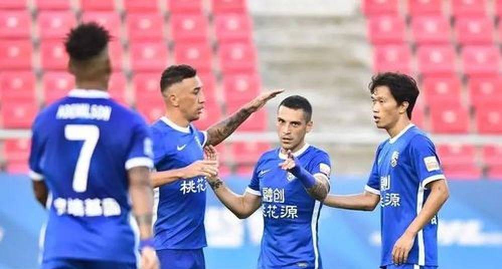 10.6日：月薪2万邓卓翔三度救武汉三镇，曾连过3人破韩国，今剩4轮落后4分又被喊回
