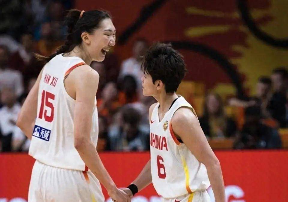 不跟臭棋篓子下棋了！女篮最强后卫或效仿韩旭，借WNBL登陆WNBA？