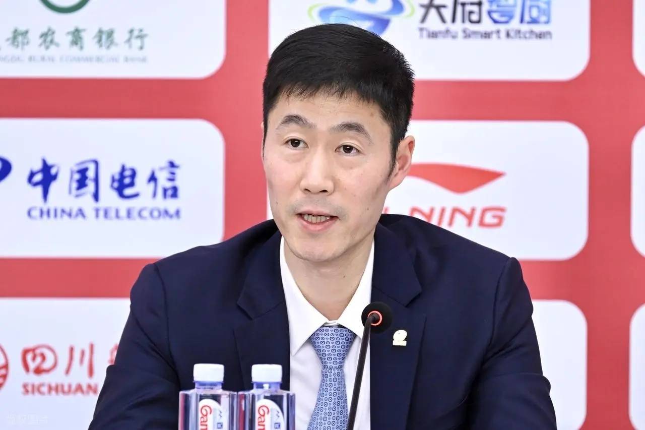 林诗栋被骂！王皓被骂！王励勤出手，乒协官宣决定，王楚钦终于等到