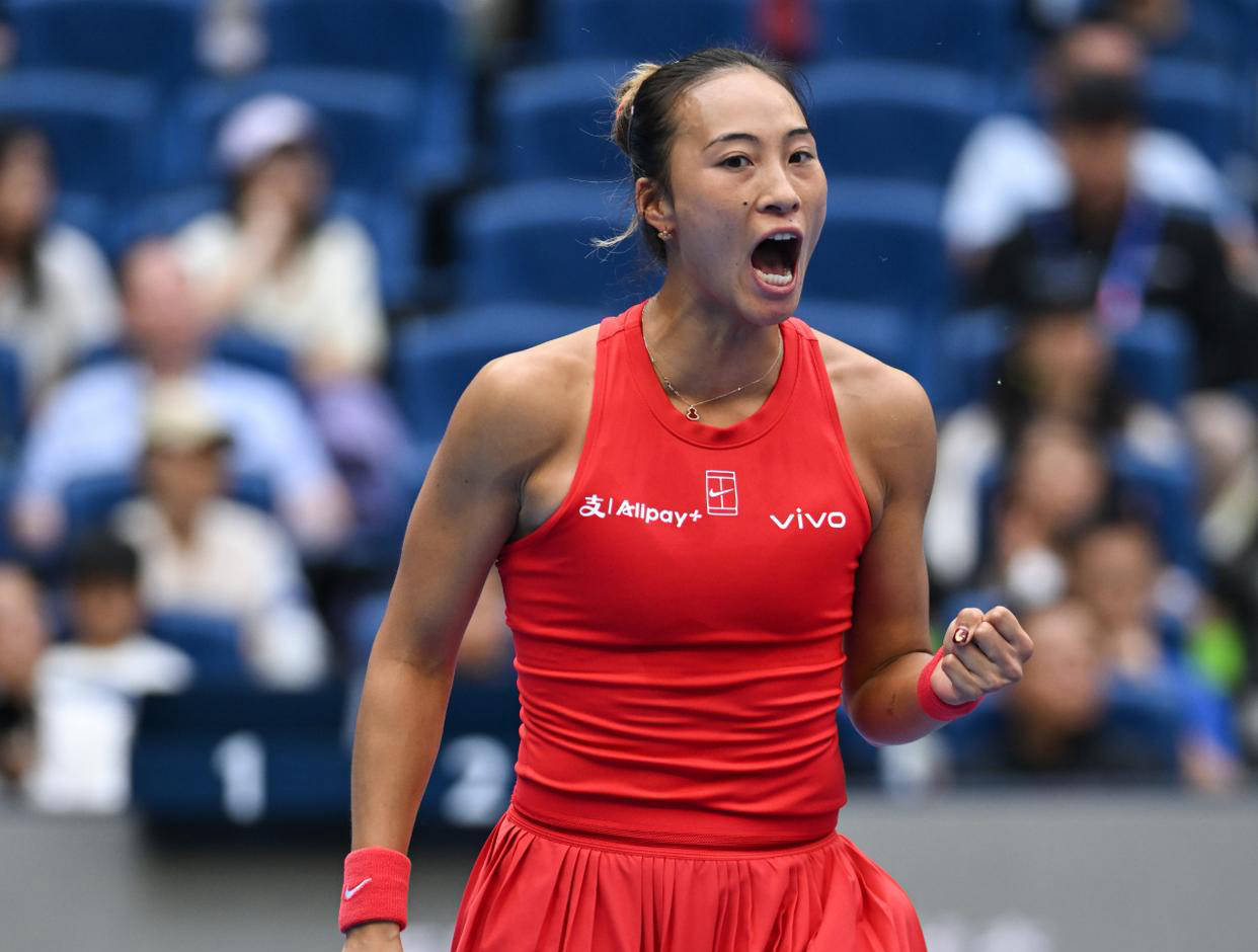 郑钦文以2-0战胜斯维托丽娜 晋级中网女单四强