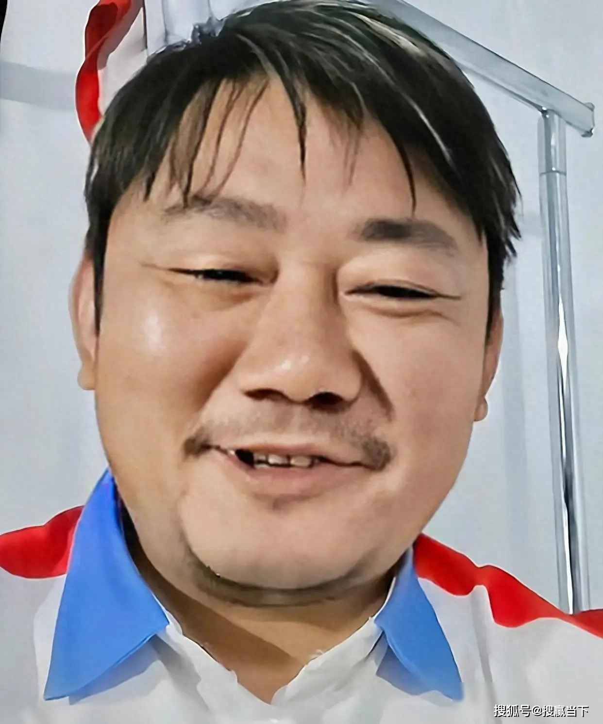 全员到齐却像散沙，国足输球撕开遮羞布，球员到底在想什么