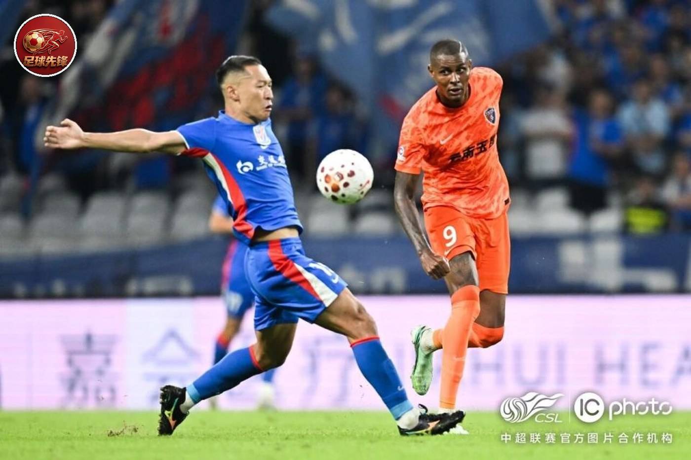 申花7-1狂胜玉昆：斯卢茨基弃将谢鹏飞在新帅手下复活