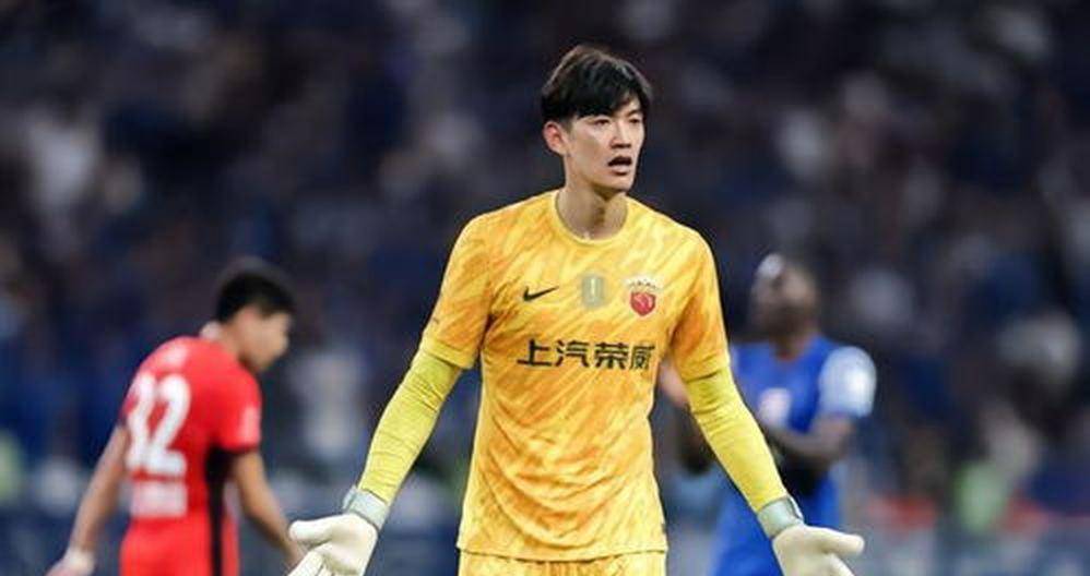 10月14日：五大豪门全部退出，70次扑救排联赛第二U23国门李昊，仅剩中游球队接触
