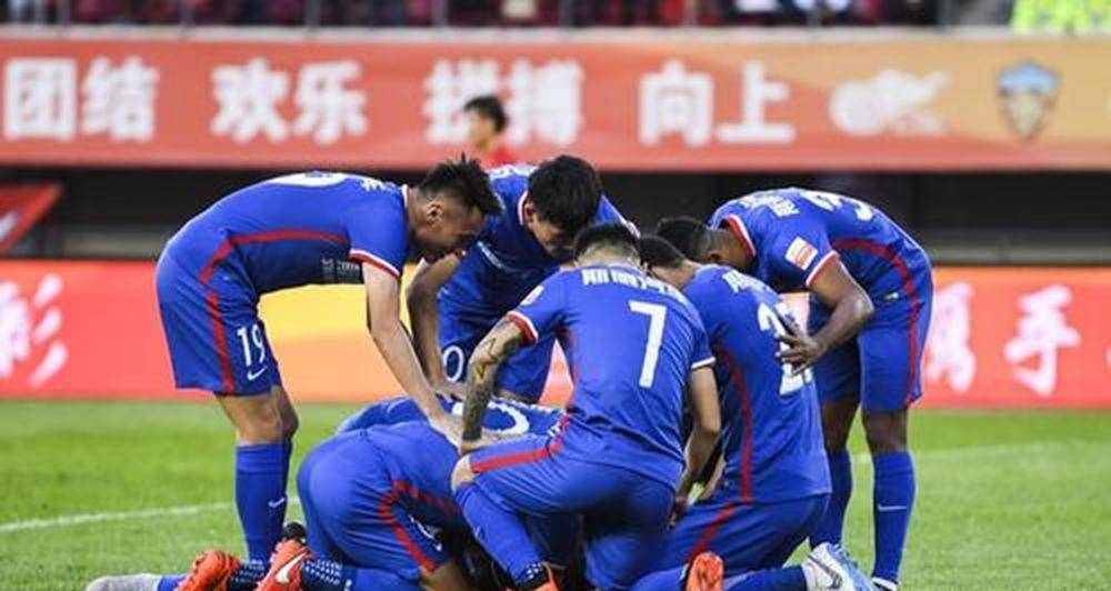 10月15日，中乙金靴24球转会中超仅出场60分钟，玉昆锋线体系下低级别数据能否成即战