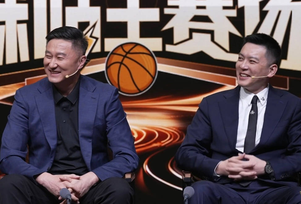揭幕战上海狂胜34分！看杜锋杨鸣怎么说，古德温22分6板9助不愧MVP