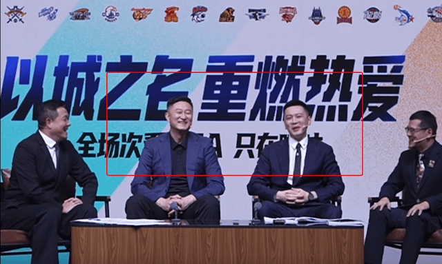 太搞笑了！杨鸣碰面杜锋上来立马调侃：不当教练气色都变好了