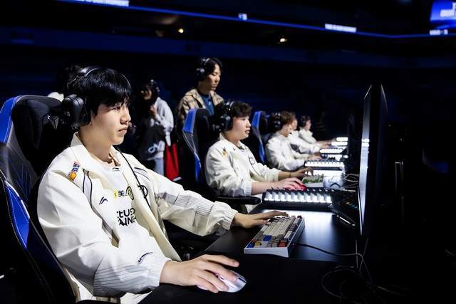 S16世界赛瑞士轮：LPL三队同日登场，IG、TES凶多吉少，AL迎战KC
