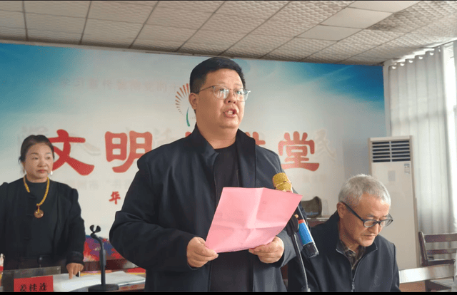 薪火赓续文脉 笔墨续写新篇——鄂州市华容区芦林风读写学会第二届换届大会圆满召开(图8)
