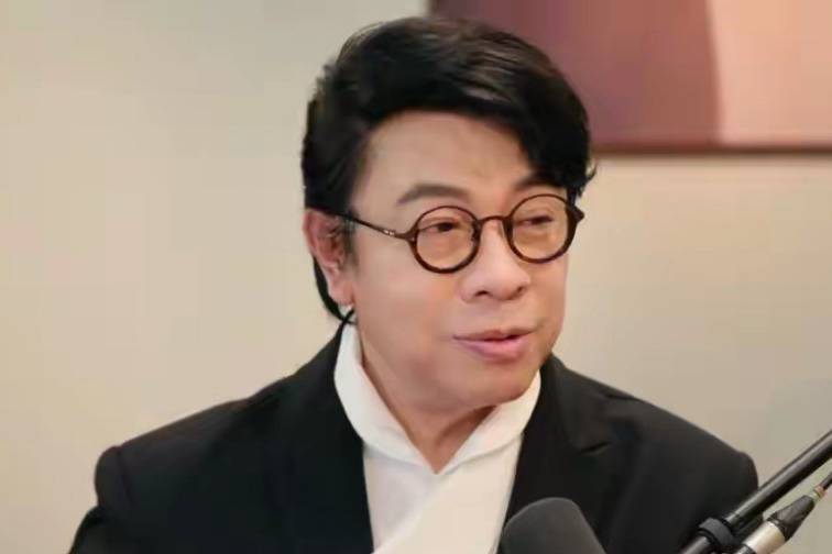 蔡康永深夜发文澄清立场争议：两岸血脉相连，感恩所有相遇缘分
