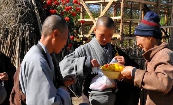 辽宁清贫尼姑庵：不接受捐赠，每年苦行15天，日吃一餐睡4个小时