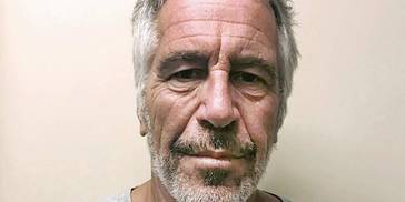 英国王之弟安德鲁仅剩的荣誉军衔将被剥夺