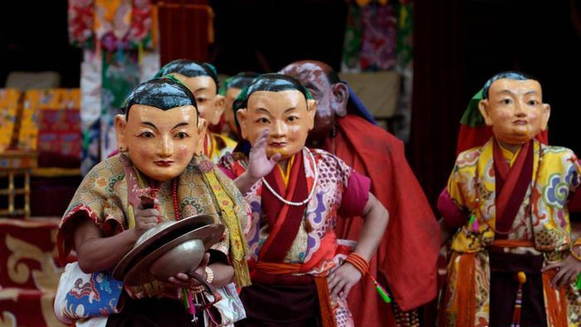 西藏扎什伦布寺举行“羌姆”活动